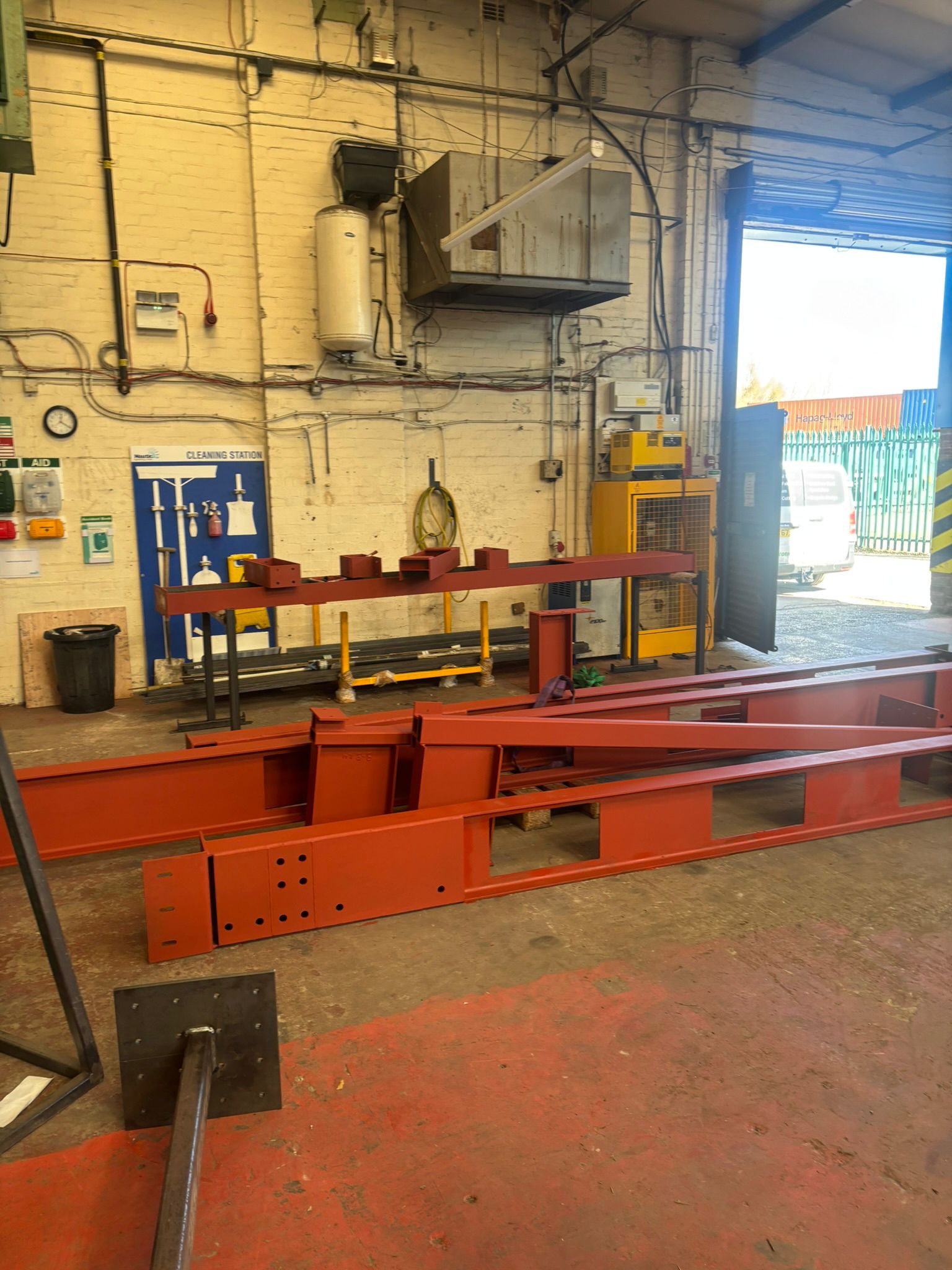 ae9937d6-6a96-4293-a0ab-909515866bdf